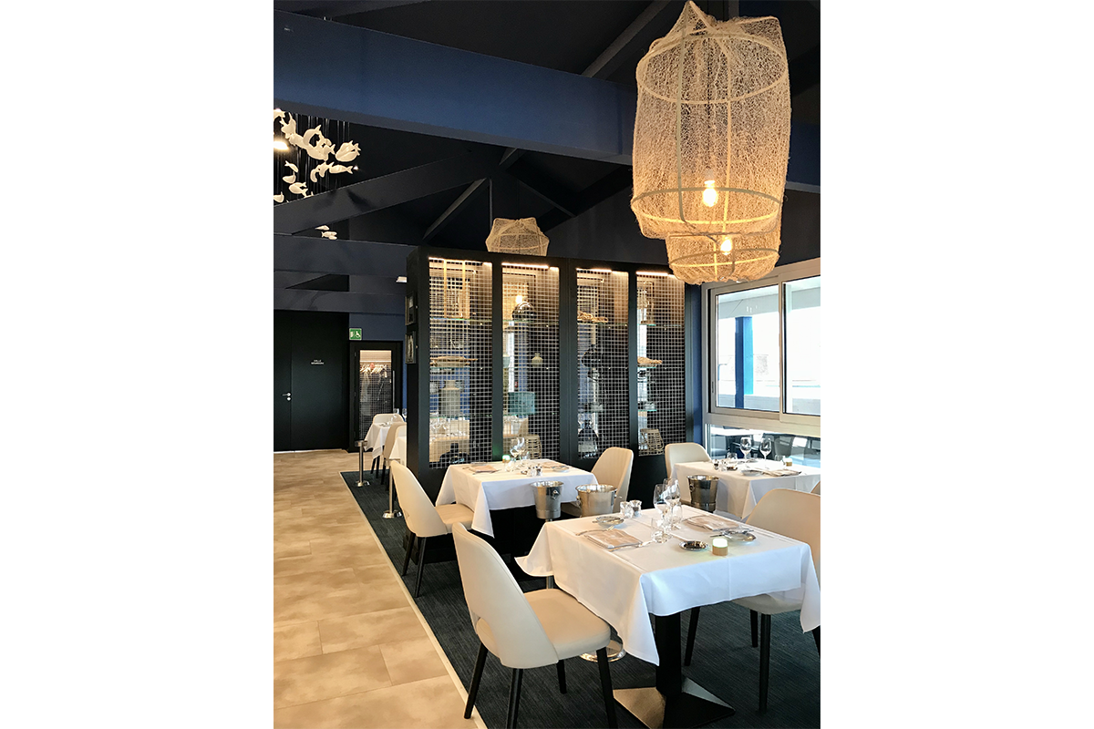 réalisation Maison Roches pour le restaurant Les Pêcheurs d'Etaples agencement et décoration création d'ambiance